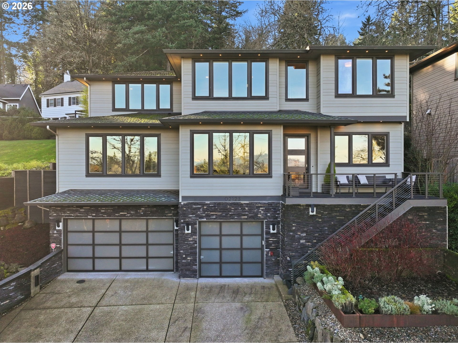 2123 South Military Road Portland, OR 97219 - Photo 45 of 47 a front view of a house
