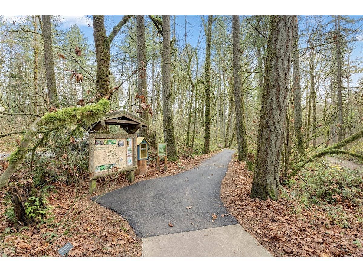 2123 South Military Road Portland, OR 97219 - Photo 47 of 47 a view of outdoor space and yard