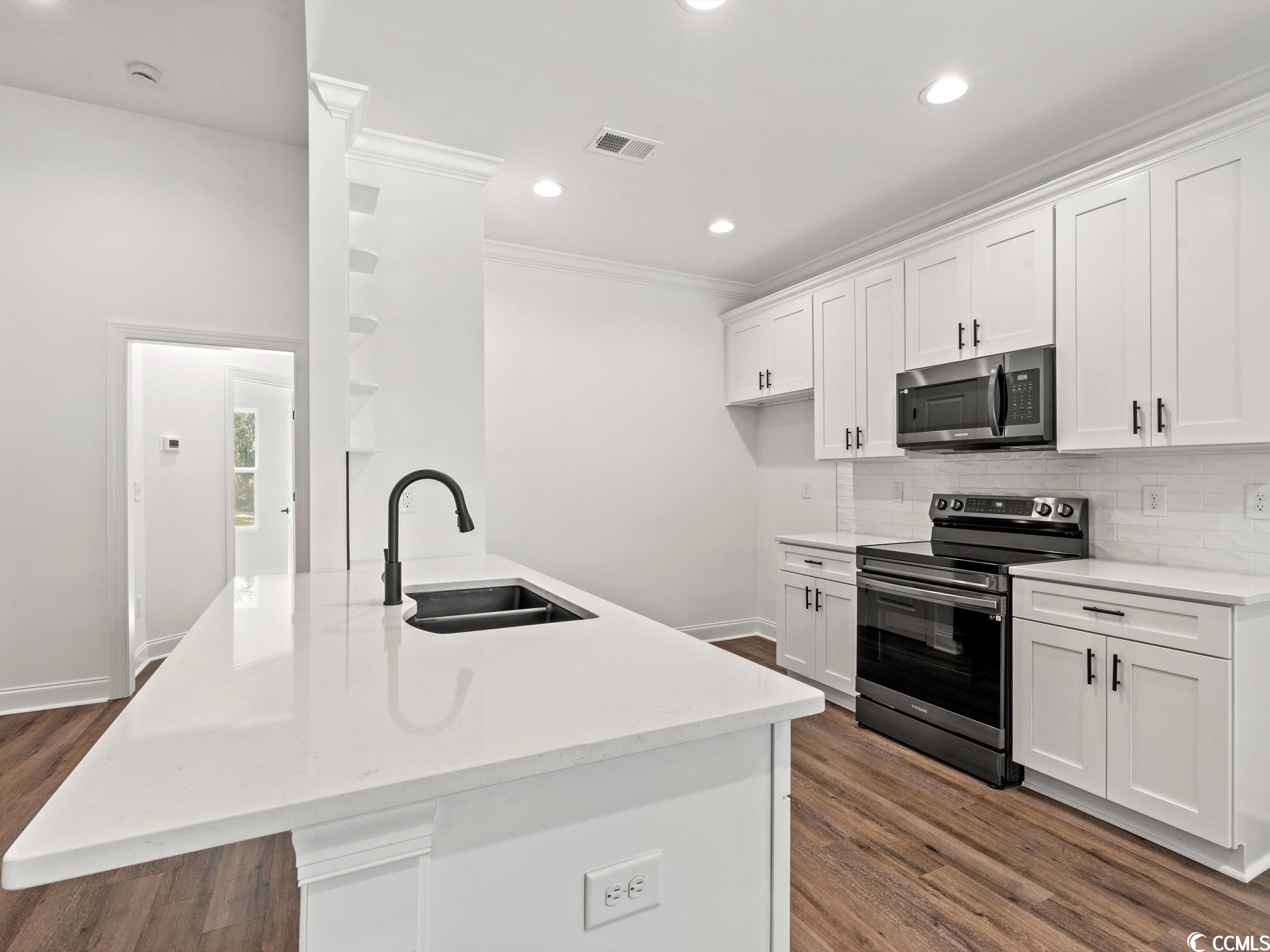 1029 Kings Road Conway, SC 29526 - Photo 12 of 32