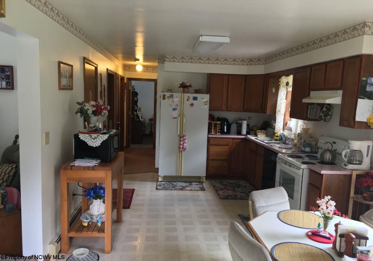886 Slaubaugh Road Eglon, WV 26716 - Photo 5 of 20 Gallery Image 5