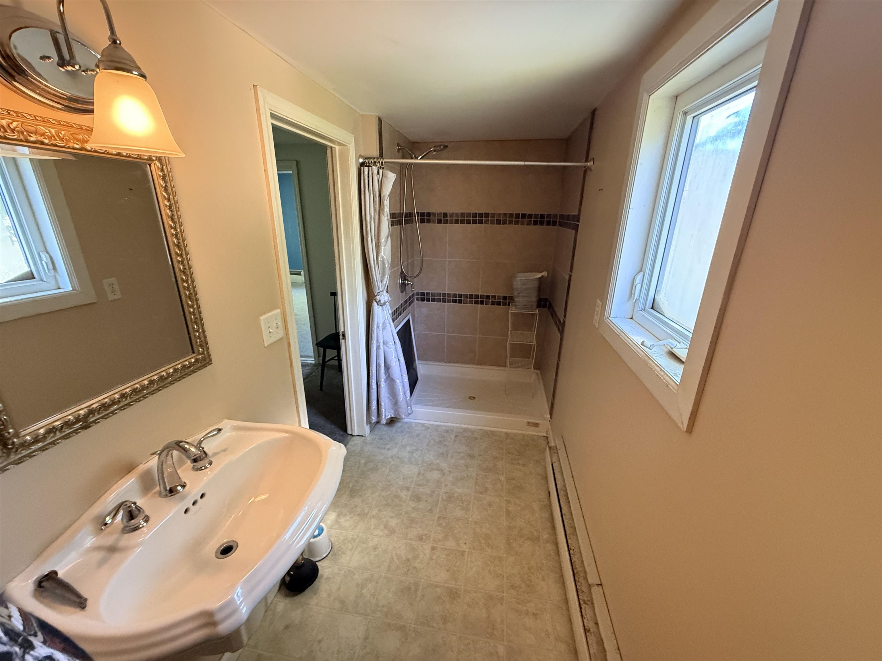 708 Woodside Lane Bay City, MI 48708 - Photo 9 of 22