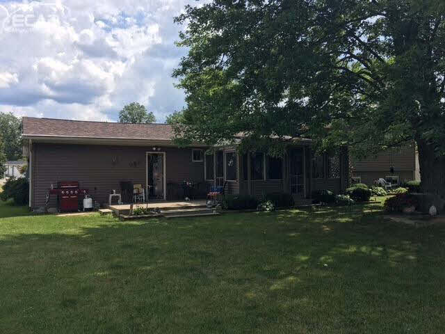 8069 North Webster Road Mount Morris, MI 48458 - Photo 27 of 33 21355308-26.JPG
