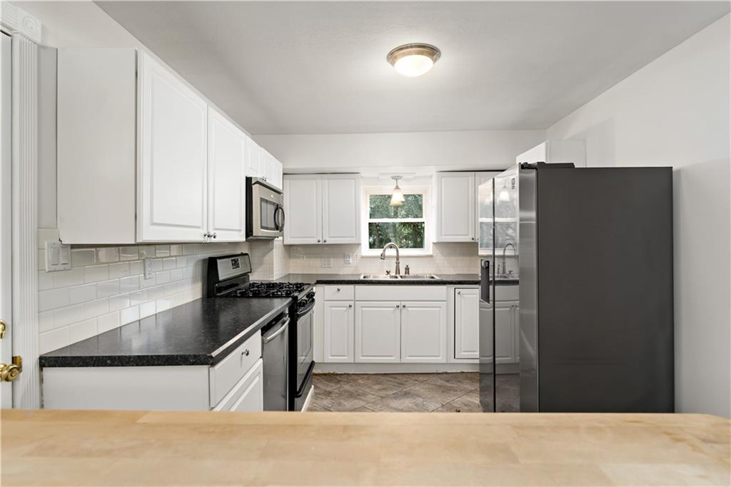 4629 Mt Troy Rd Extension Pittsburgh, PA 15214 - Photo 11 of 34 Gallery Image 11