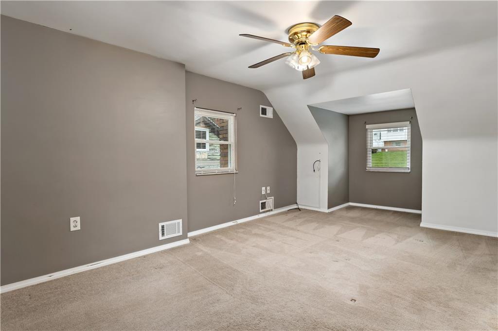 4629 Mt Troy Rd Extension Pittsburgh, PA 15214 - Photo 16 of 34 Gallery Image 16