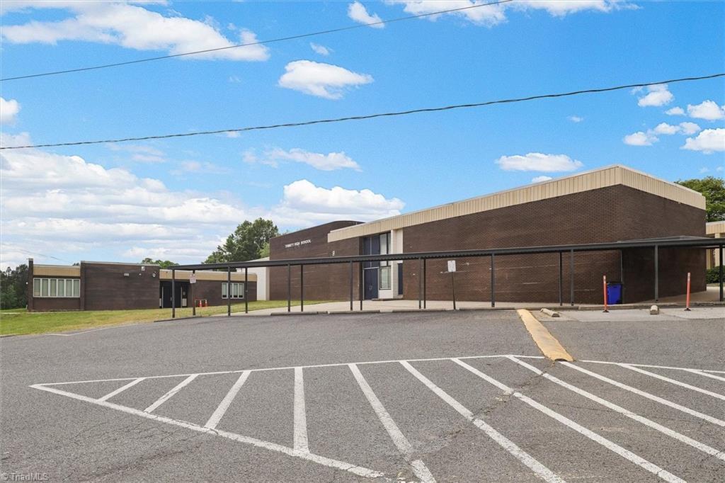 5442 Rock Valley Drive Trinity, NC 27370 - Photo 20 of 21 Trinity High School