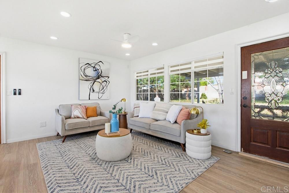 9462 Doheny Road Santee, CA 92071 - Photo 6 of 36