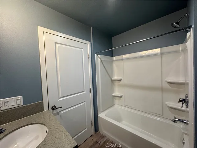 $4,500 | 621 North Normandie Avenue, Los Angeles, CA 90004