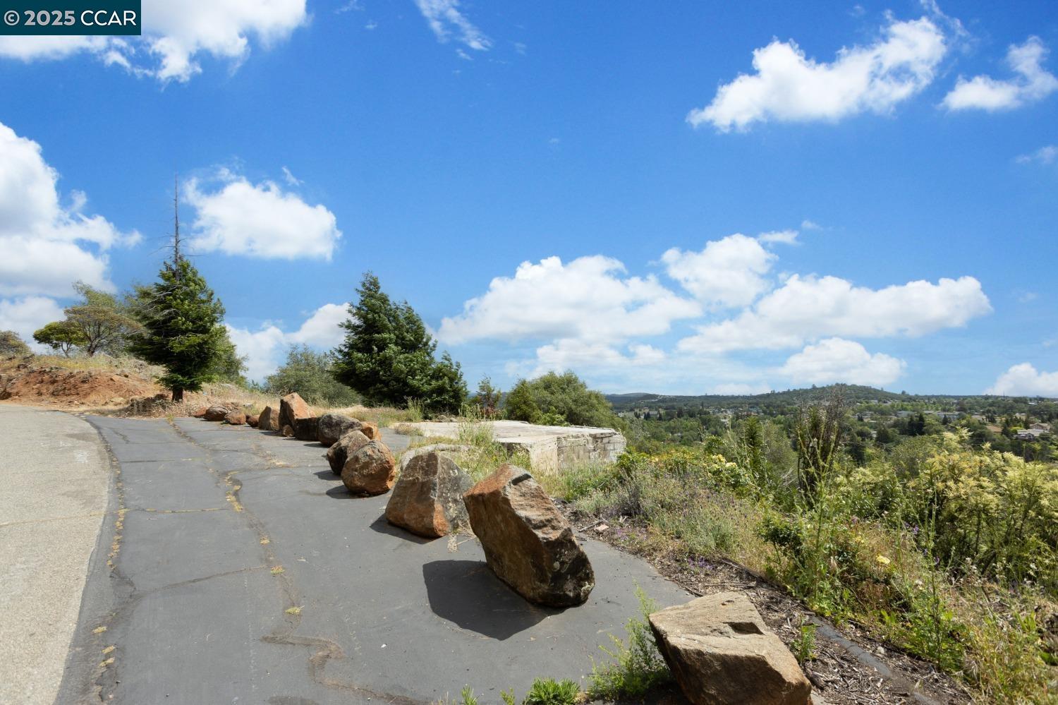 3098 Oakwood Road Cameron Park, CA 95682 - Photo 15 of 17 a view of a terrace with sky view