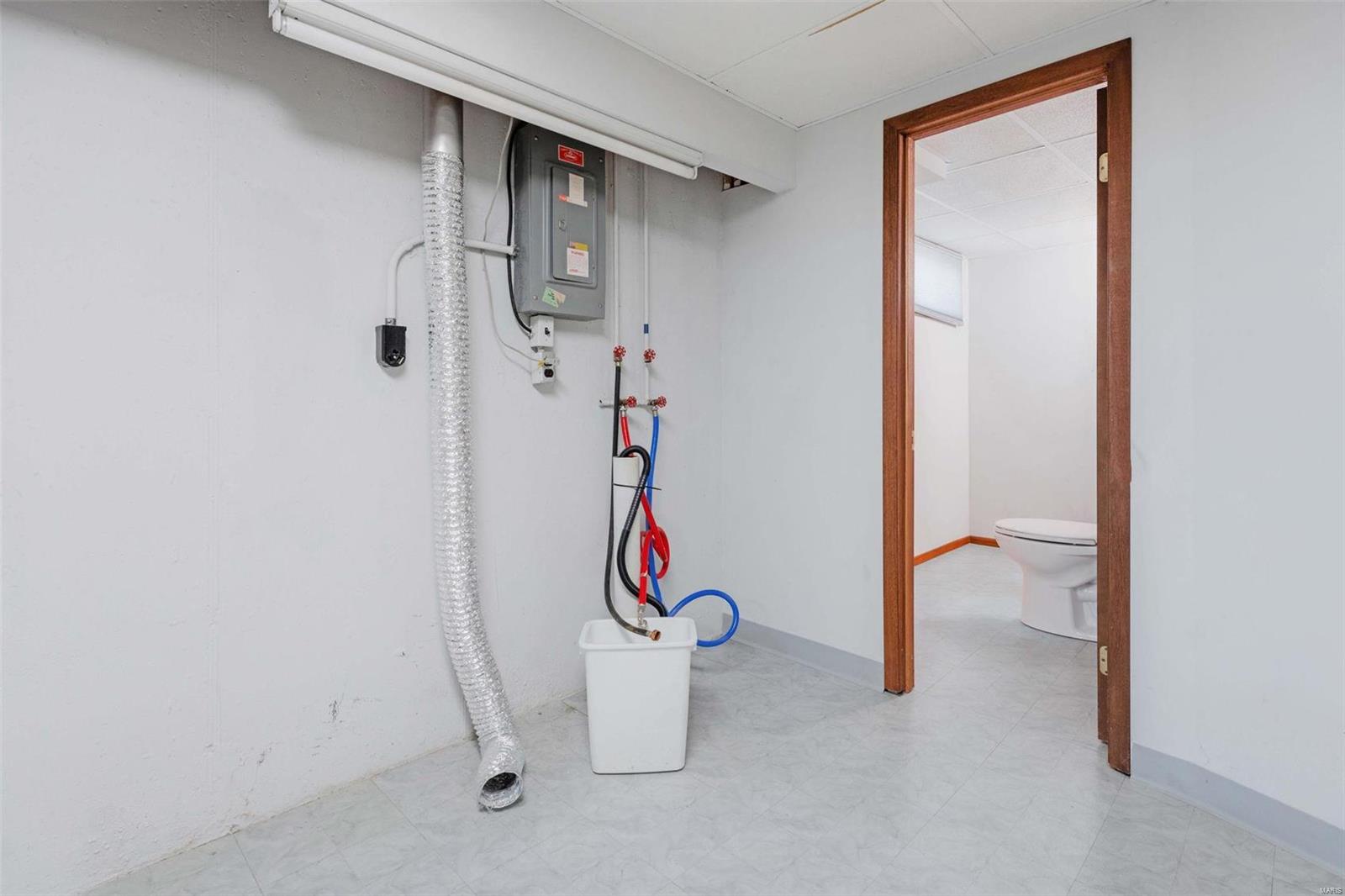 3301 Tally Ho Drive St. Charles, MO 63301 - Photo 23 of 24