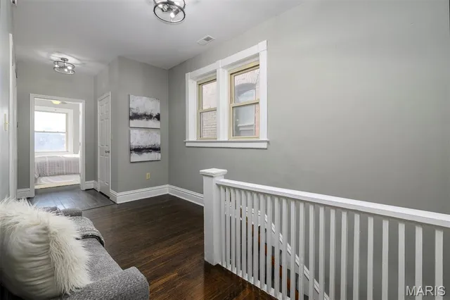 $349,900 | 4140 Shaw Boulevard, St. Louis, MO 63110