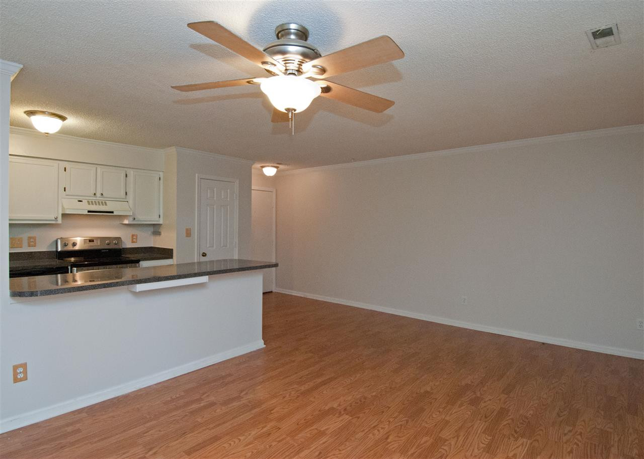 2030 Quaker Landing, Unit 102 Raleigh, NC 27603 - Photo 6 of 11 Photo 6