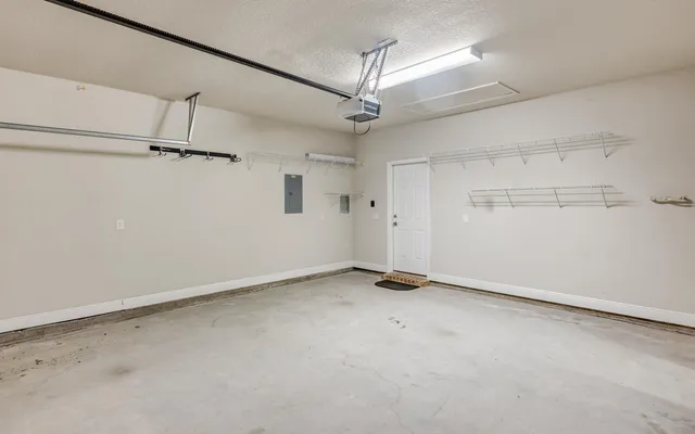 $425,000 | 379 Whitman Way, Freeport, FL 32439