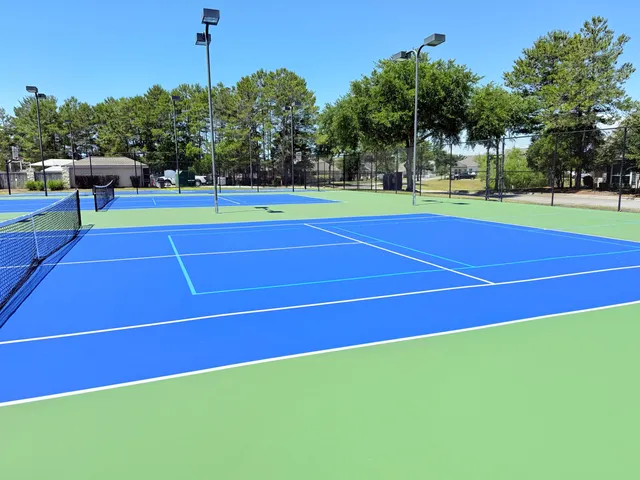 $425,000 | 379 Whitman Way, Freeport, FL 32439