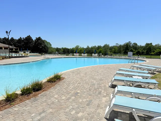 $425,000 | 379 Whitman Way, Freeport, FL 32439