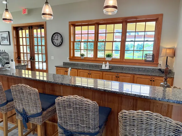 $425,000 | 379 Whitman Way, Freeport, FL 32439