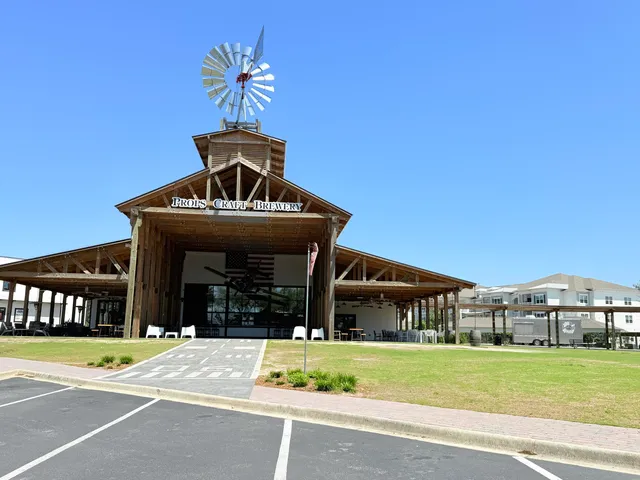 $425,000 | 379 Whitman Way, Freeport, FL 32439