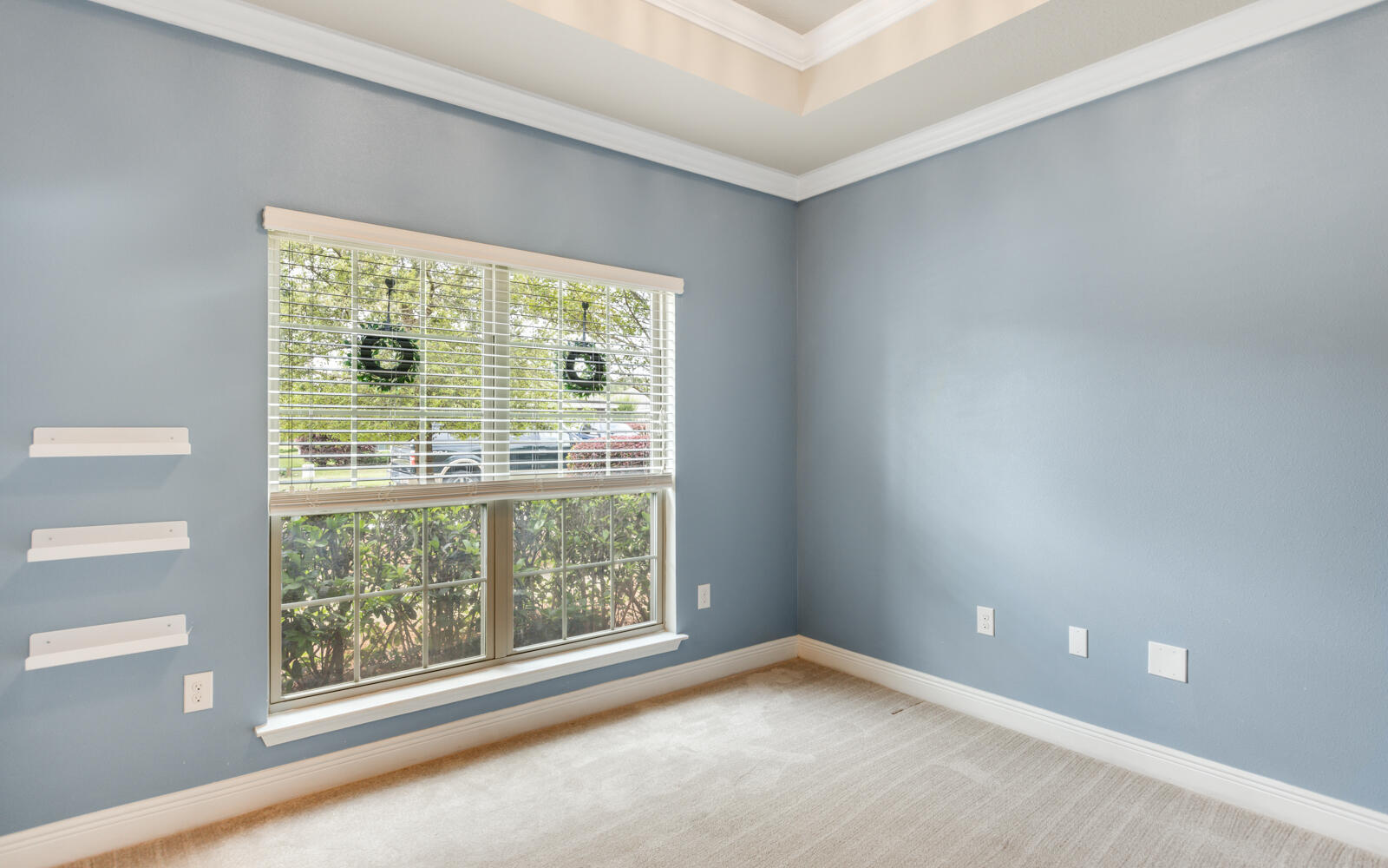 379 Whitman Way Freeport, FL 32439 - Photo 9 of 97 379 Whirman Way-11