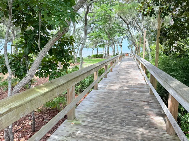 $425,000 | 379 Whitman Way, Freeport, FL 32439