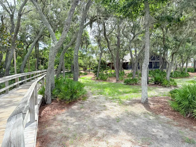 $425,000 | 379 Whitman Way, Freeport, FL 32439