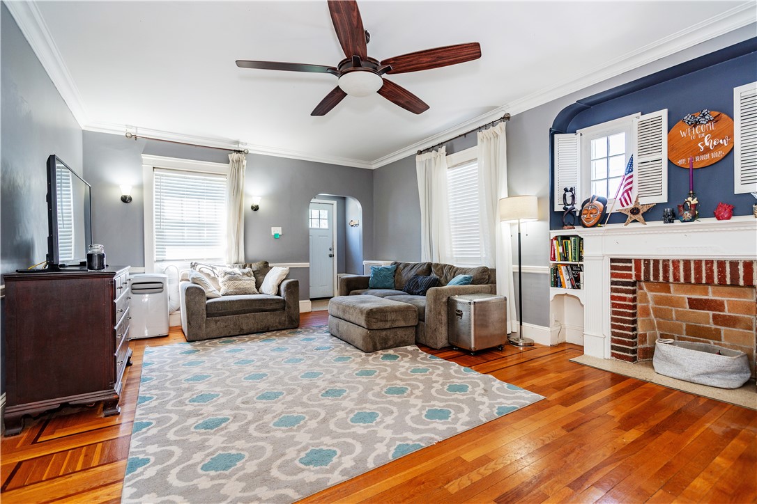 11 Metropolitan Road Providence, RI 02908 - Photo 11 of 50 Gallery Image 11