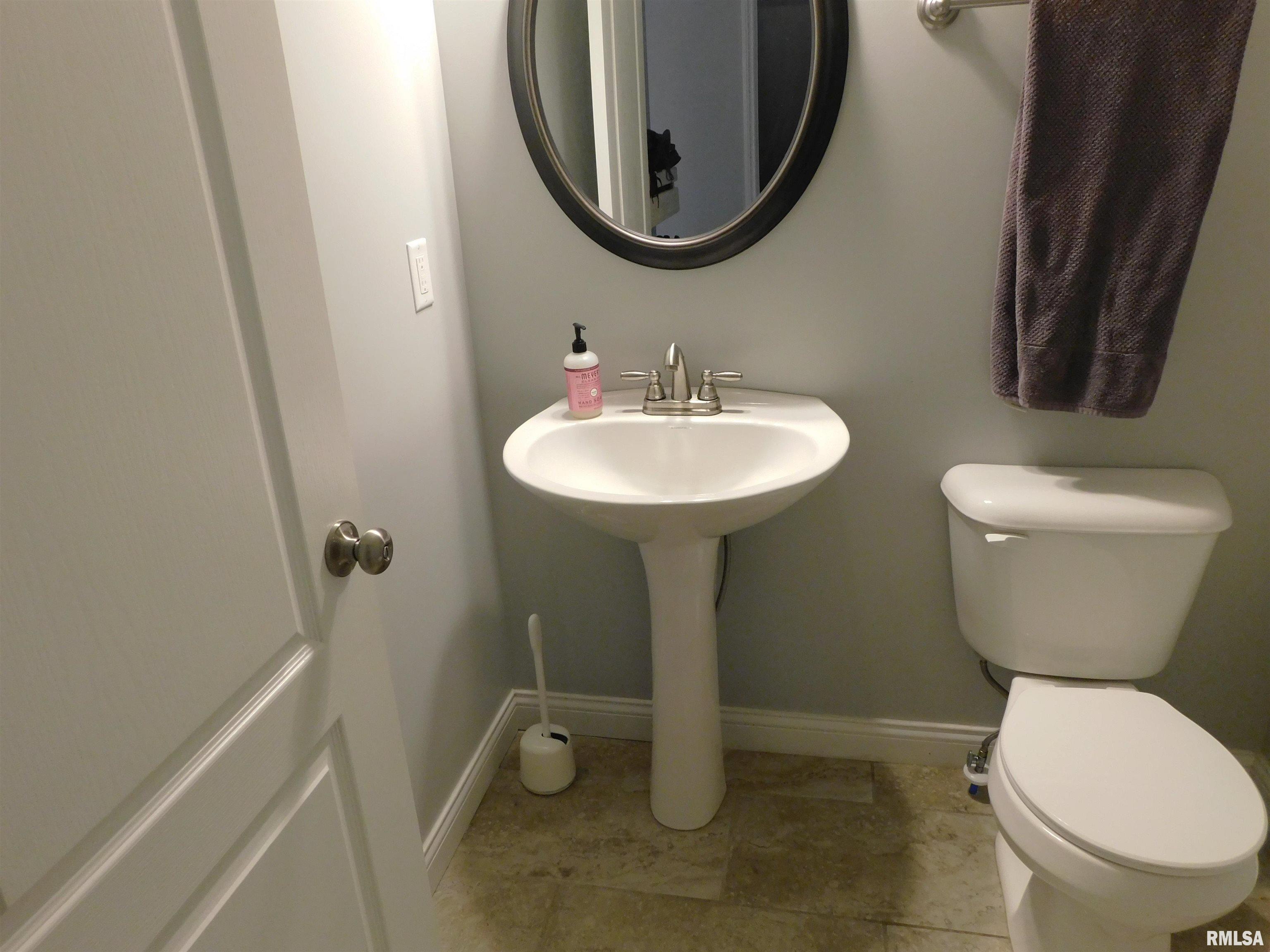 742 Labrador Way Washington, IL 61571 - Photo 16 of 50 Gallery Image 16