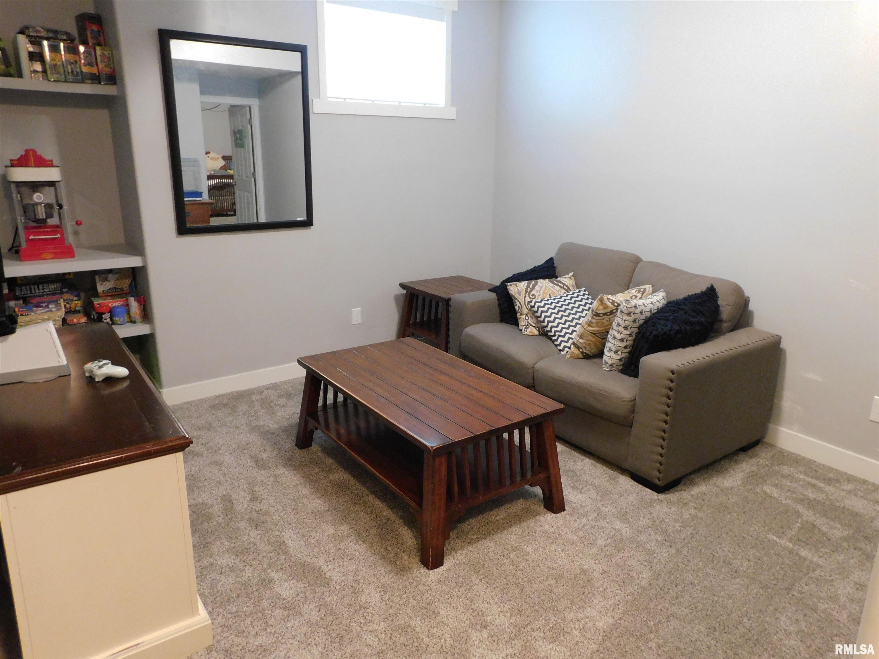 742 Labrador Way Washington, IL 61571 - Photo 33 of 50 Gallery Image 33