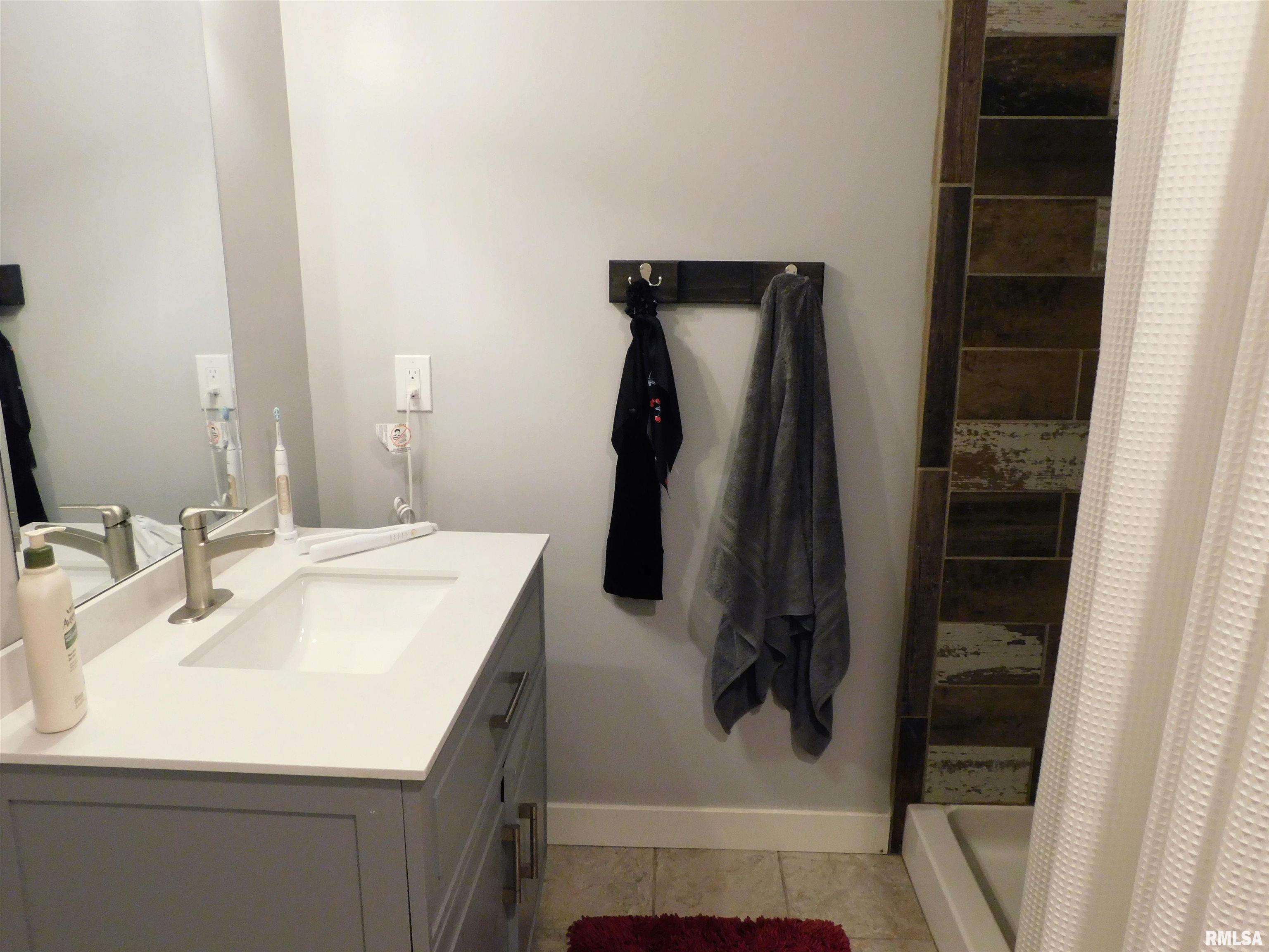 742 Labrador Way Washington, IL 61571 - Photo 38 of 50 Gallery Image 38