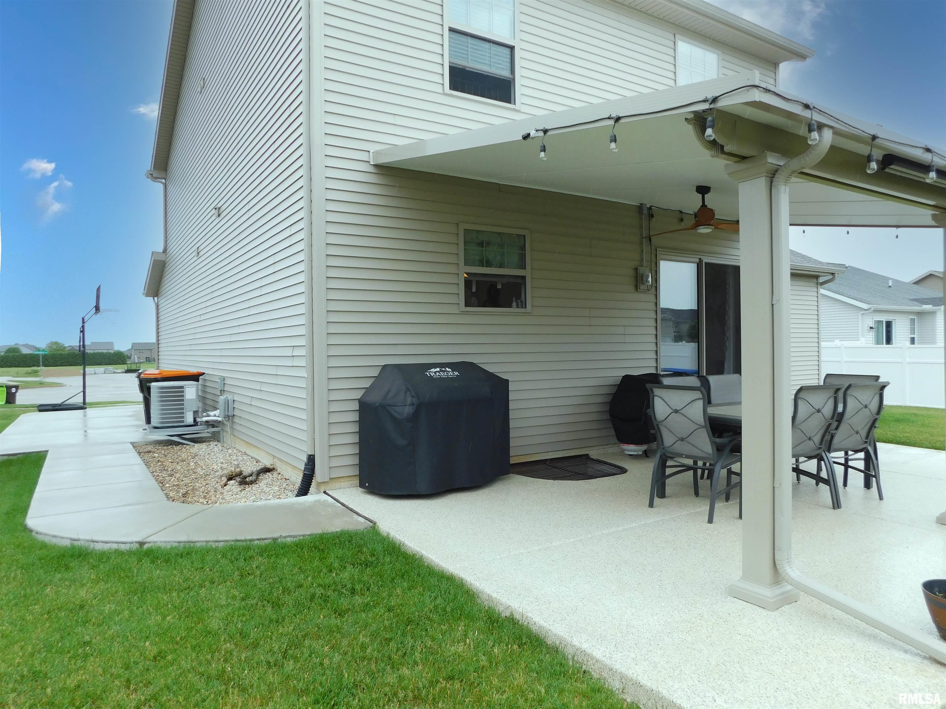742 Labrador Way Washington, IL 61571 - Photo 49 of 50 Gallery Image 49