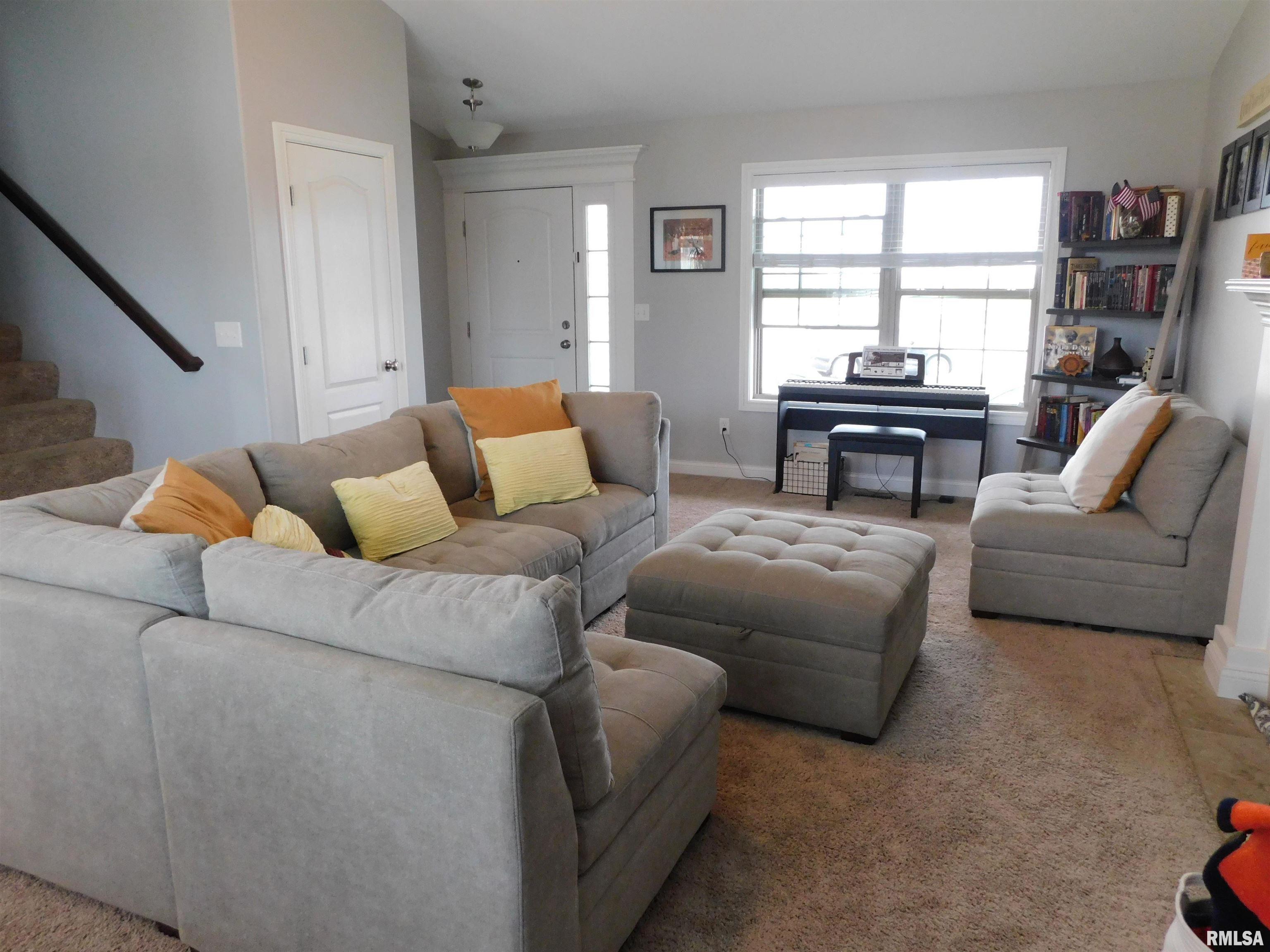 742 Labrador Way Washington, IL 61571 - Photo 5 of 50 Gallery Image 5