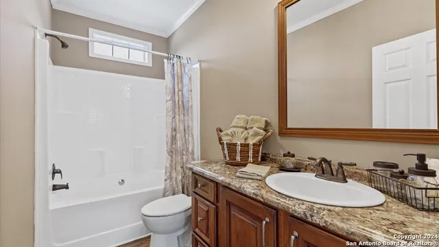 $280,000 | 269 Rangeland Road, Blanco, TX 78606