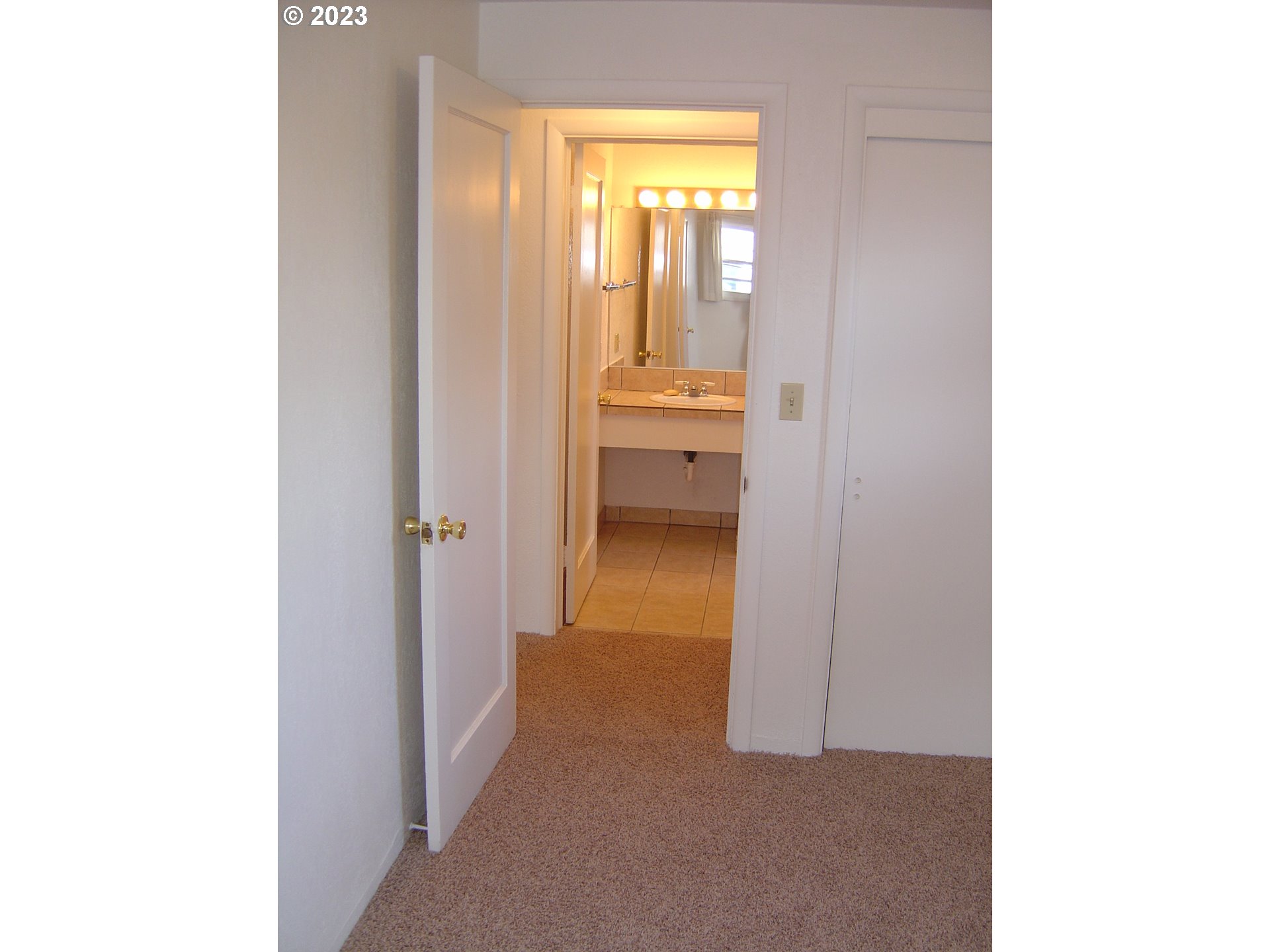 710 26th Street Springfield, OR 97477 - Photo 15 of 48 a view of a hallway with wooden floor