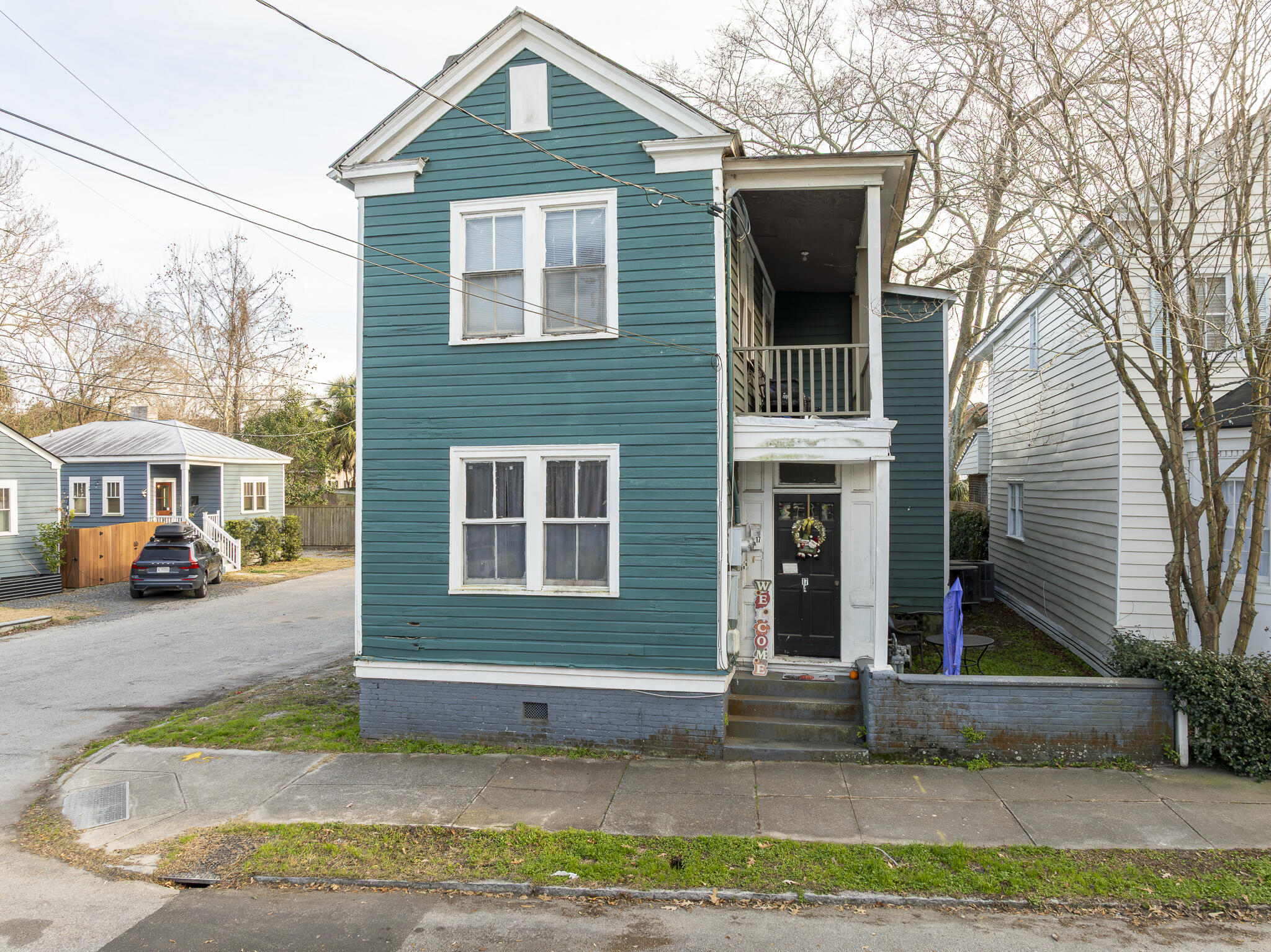 17 Maverick Street Charleston, SC 29403 - Photo 2 of 3 DJI_0041