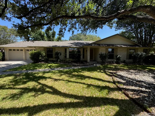 $1,995 | 409 Fenwick Drive, Windcrest, TX 78239