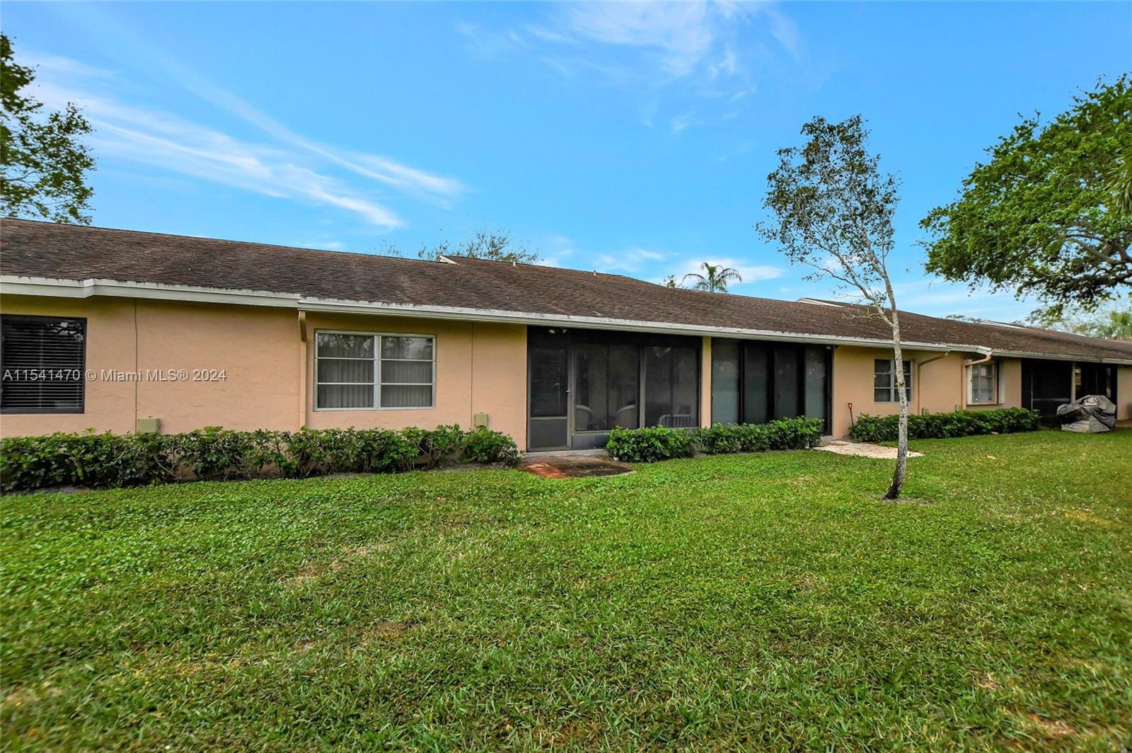 8171 Sweetbriar Way Boca Raton, FL 33496 - Photo 30 of 58 Gallery Image 30