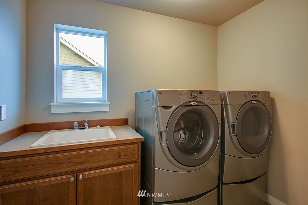 3825 184th Place Southeast Bothell, WA 98012 - Photo 20 of 22 Gallery Image 20
