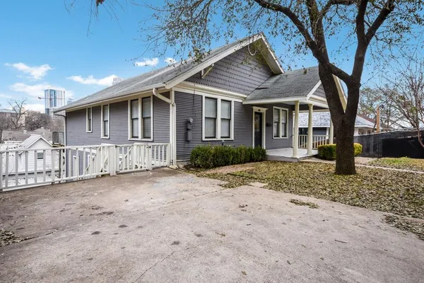 $4,595 | 609 Harthan Street, Unit A, Austin, TX 78703