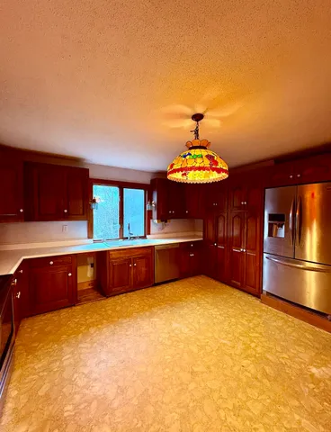 $875,000 | 150 Swift Street, South Burlington, VT 05403