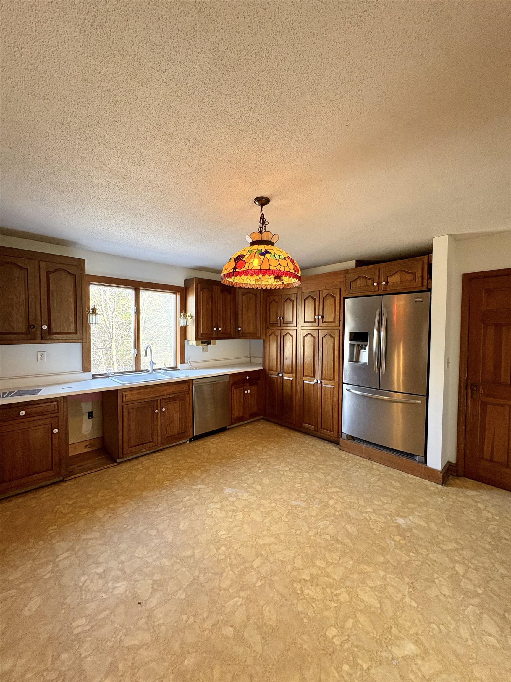 150 Swift Street South Burlington, VT 05403 - Photo 10 of 44