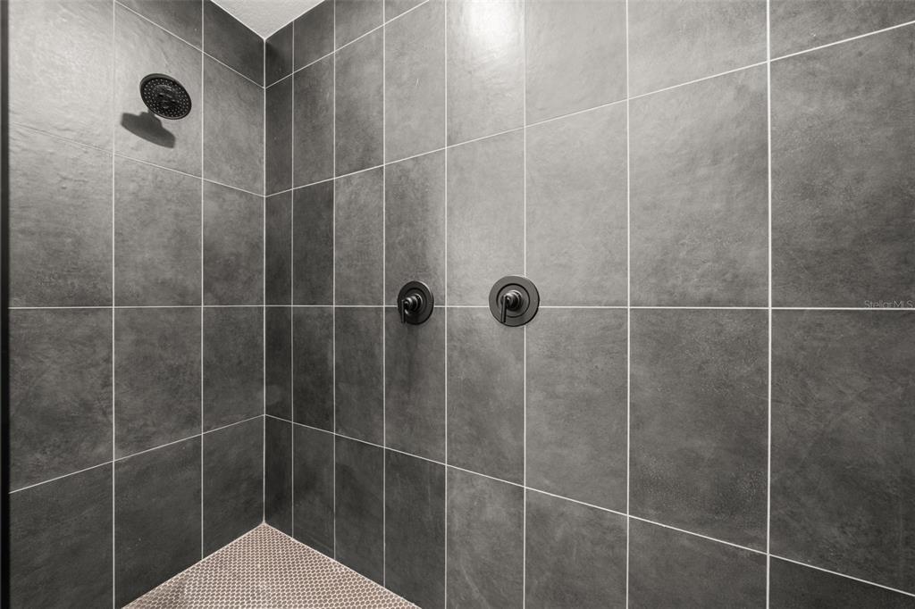 8736 Capilla Street Sebring, FL 33872 - Photo 33 of 60