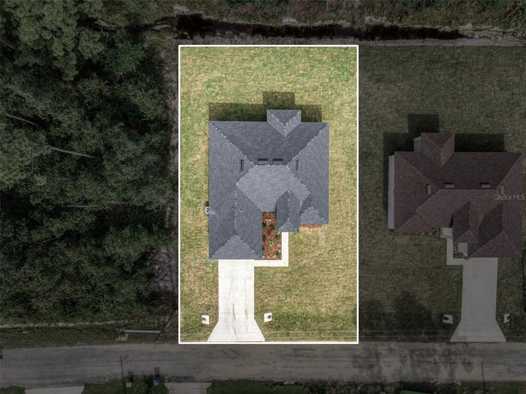 8736 Capilla Street Sebring, FL 33872 - Photo 4 of 60 a picture of a lake view