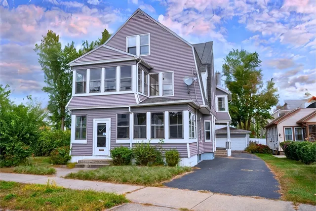 $2,350 | 29 Pasco Road, Unit 2, Springfield, MA 01151