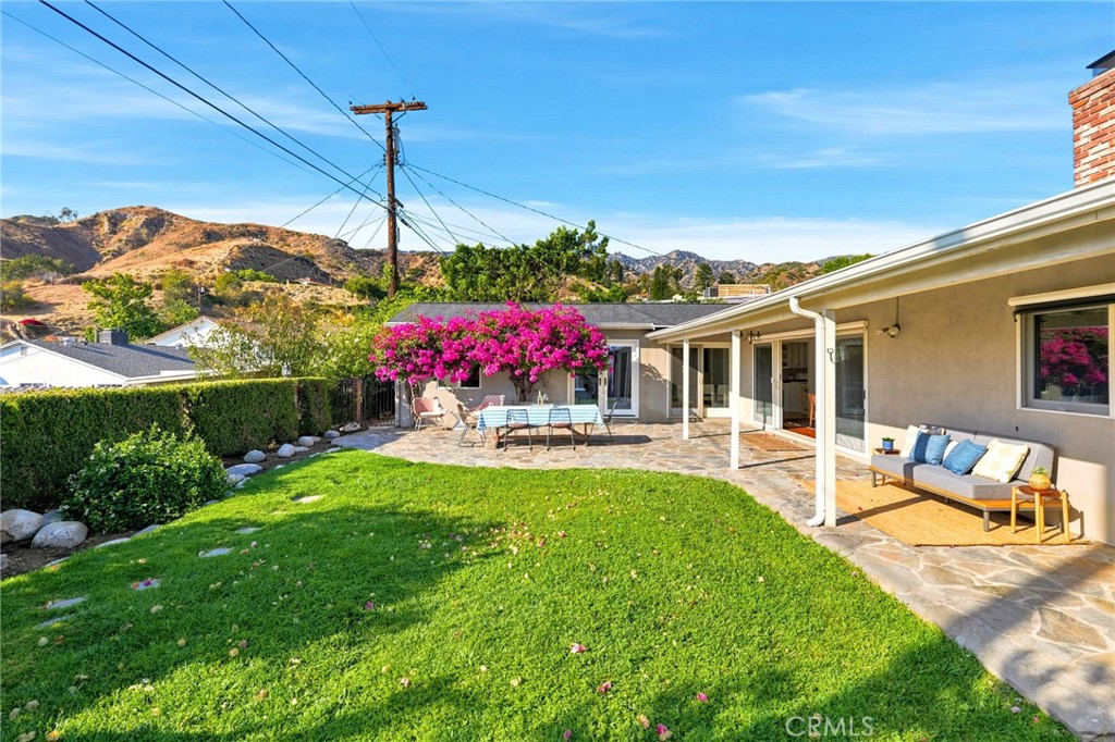 1019 Delaware Road Burbank, CA 91504 - Photo 41 of 43