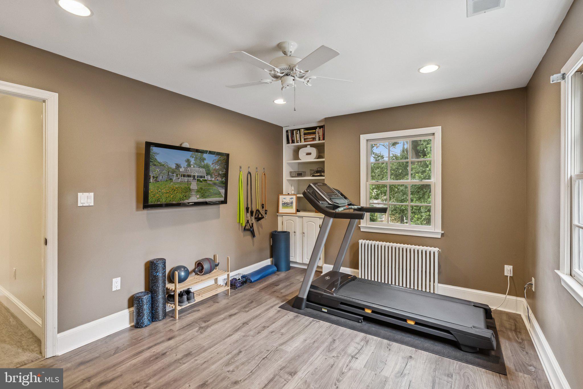 8109 Custer Road Bethesda, MD 20814 - Photo 36 of 54