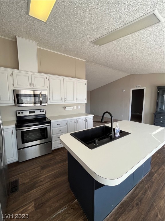 1141 Horn Road Pahrump, NV 89048 - Photo 4 of 16 Gallery Image 4