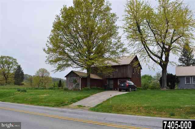 5755 Furnace Road York, PA 17406 - Photo 4 of 17 Gallery Image 4