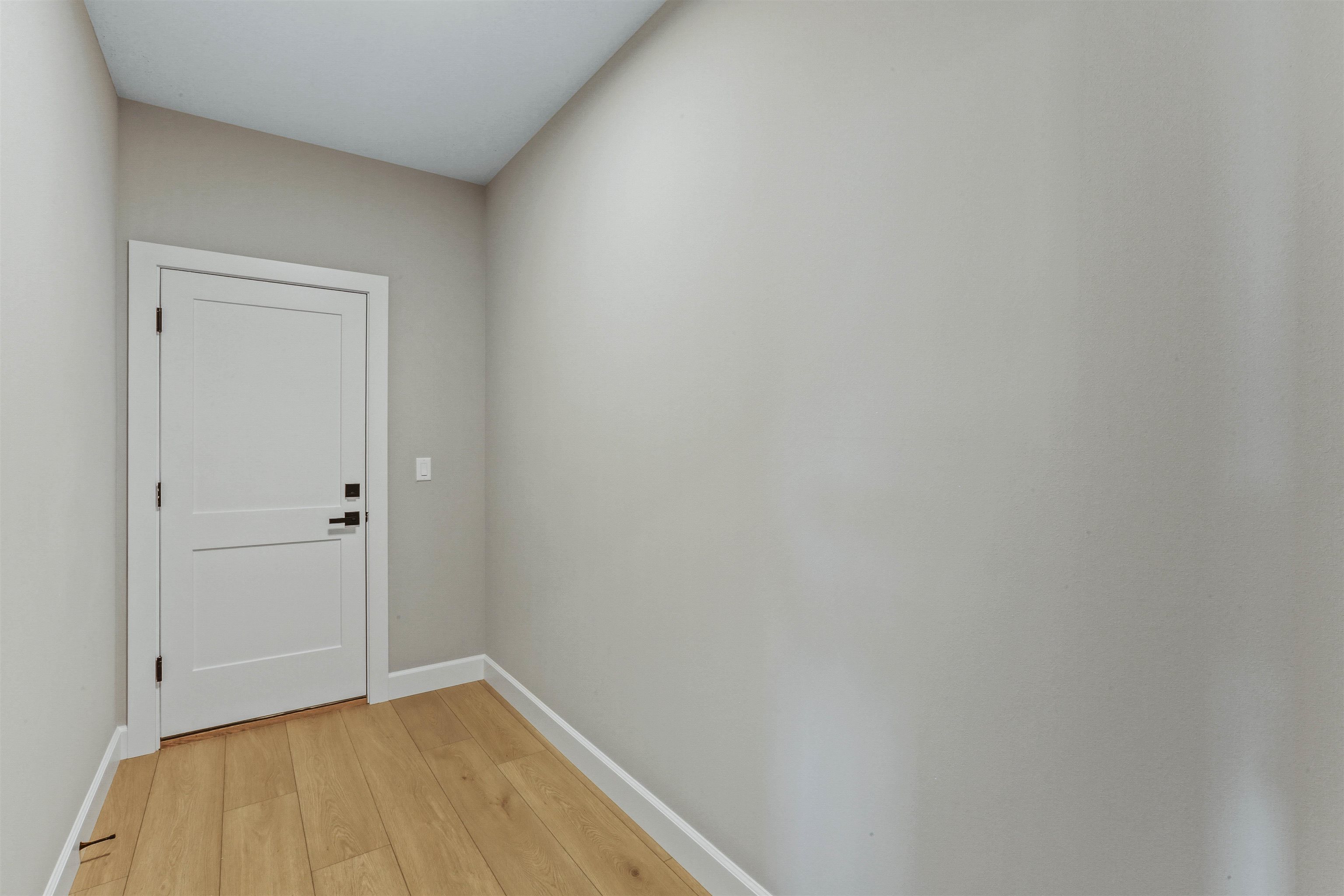 3757 South Aldo Road Spokane, WA 99223 - Photo 12 of 28