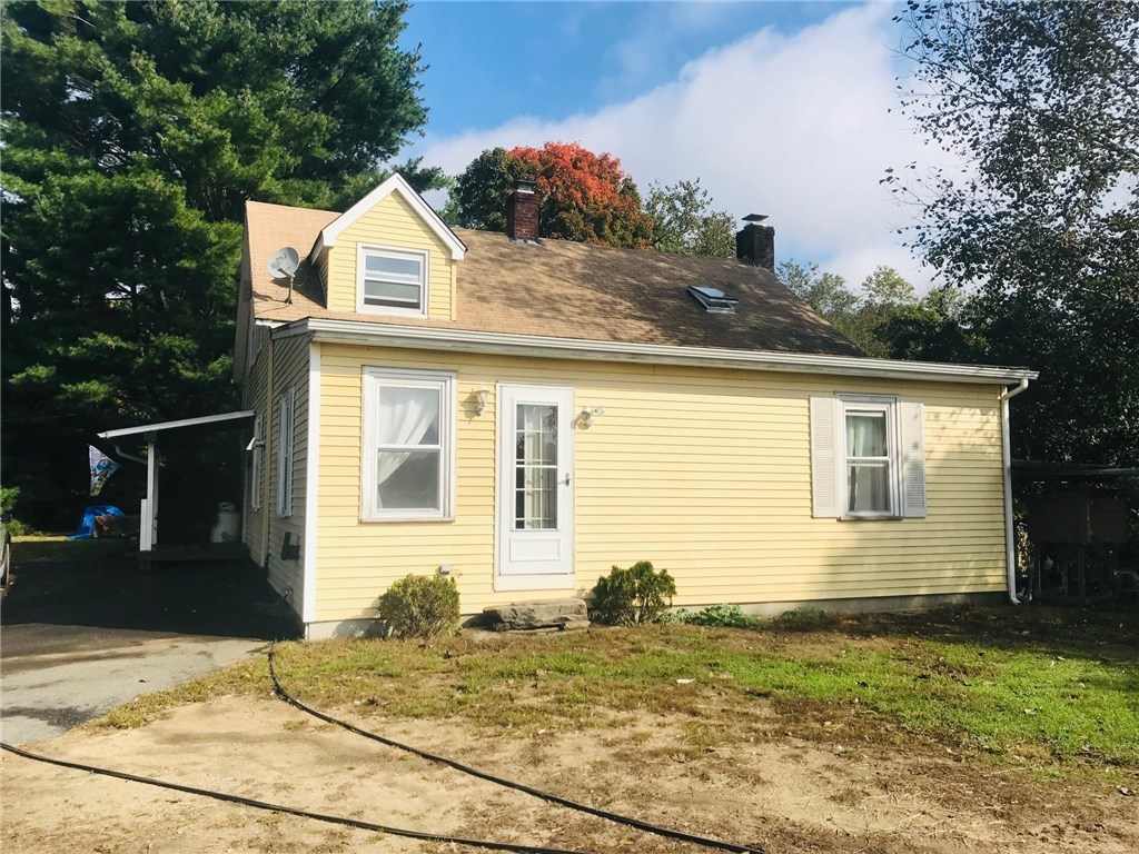 6074 Flat River Road Coventry, RI 02827 - Photo 3 of 14