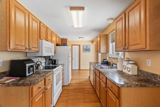 $290,000 | 9811 Hamlet Lane South, Cottage Grove, MN 55016