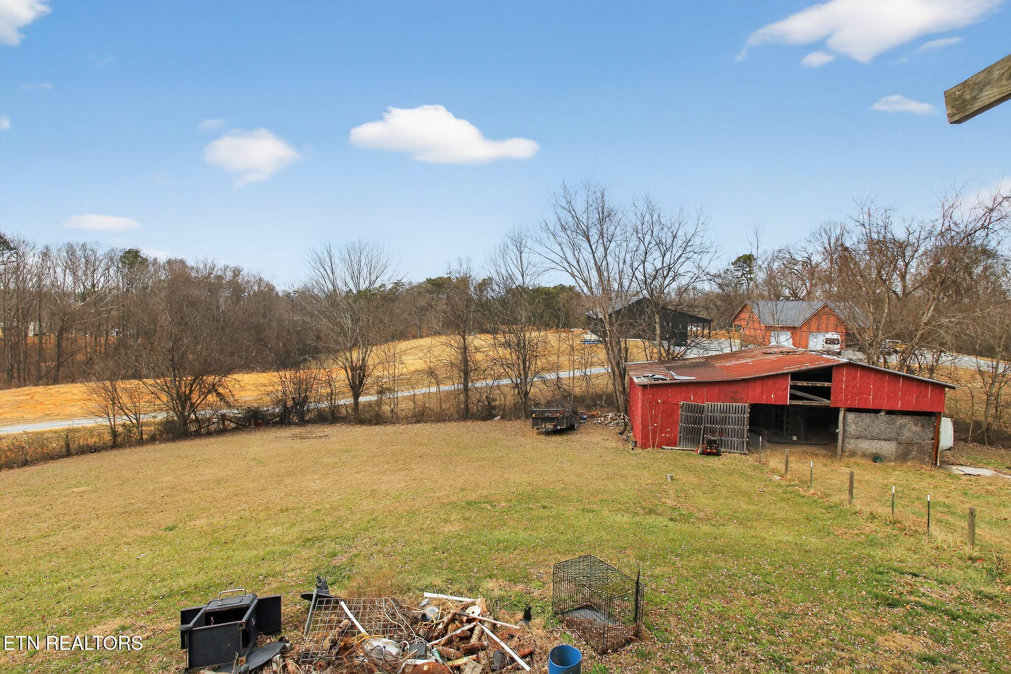 4070 Byrds Cross Road Sevierville, TN 37876 - Photo 29 of 38 09_4070_Byrds_Cross_Road_Sevierville_TN_