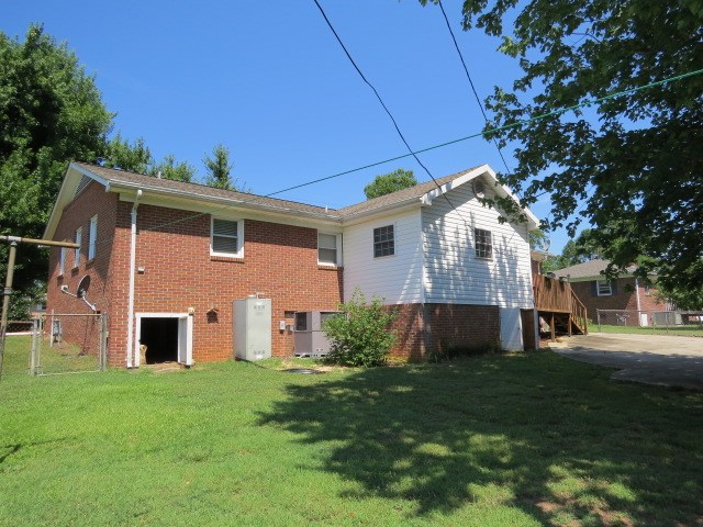 647 Archer Road Spartanburg, SC 29303 - Photo 8 of 25 Gallery Image 8
